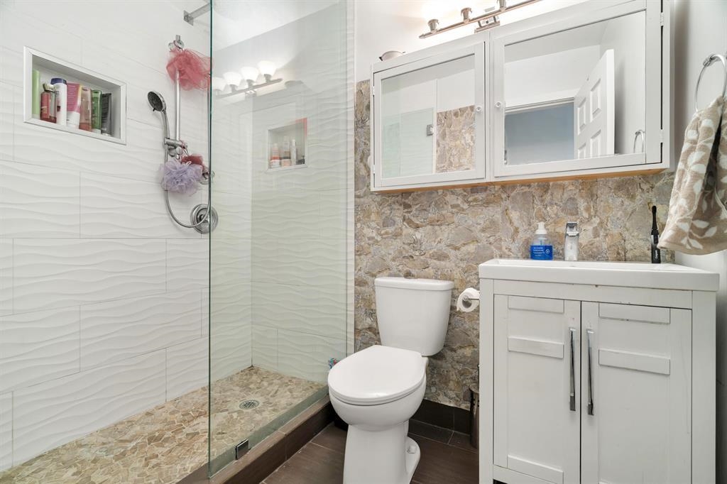 Additional image 3 of 106 10675 138a Street, Surrey, BC, V3T 4L2