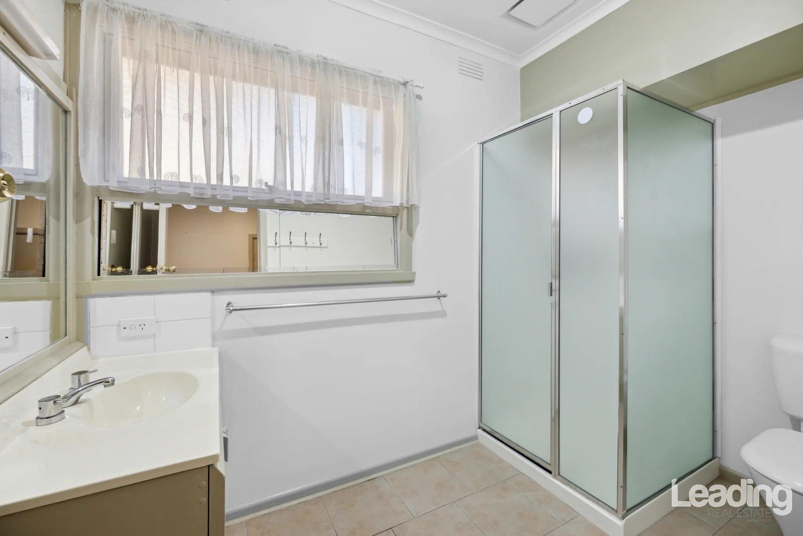 Additional image 12 of 2 Powlett Street, Sunbury VIC 3429
