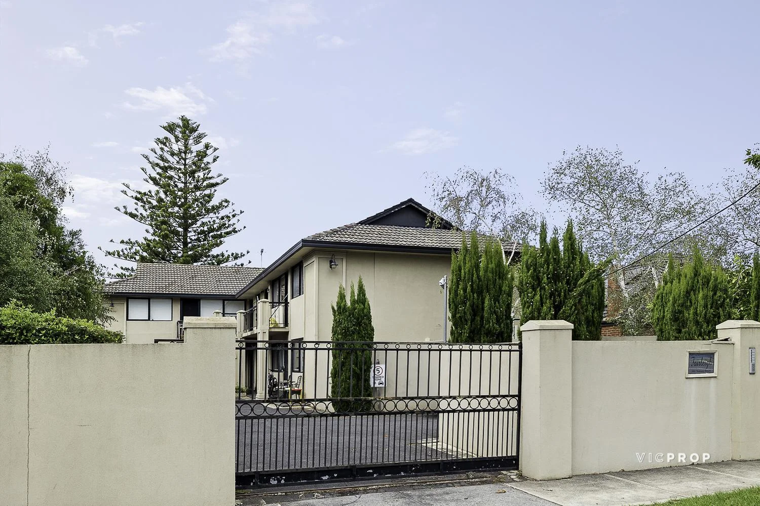 3/305 Station Street, Fairfield VIC 3078
