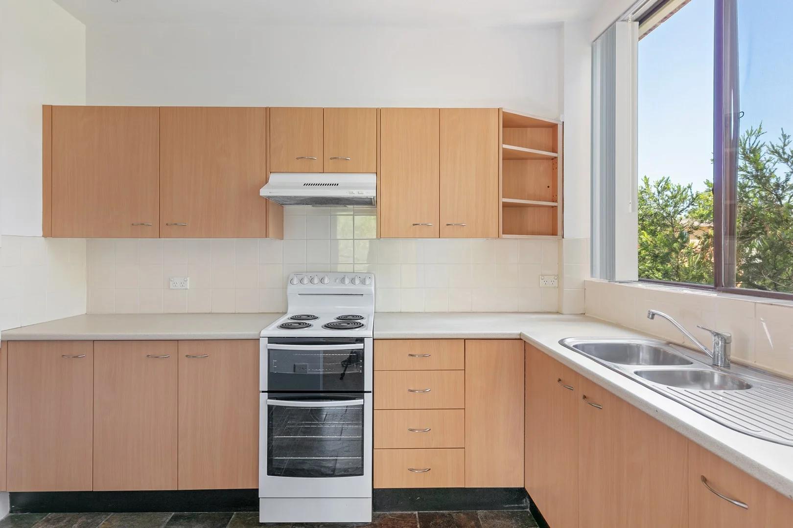 26/46 The Crescent, Dee Why NSW 2099 photo 3