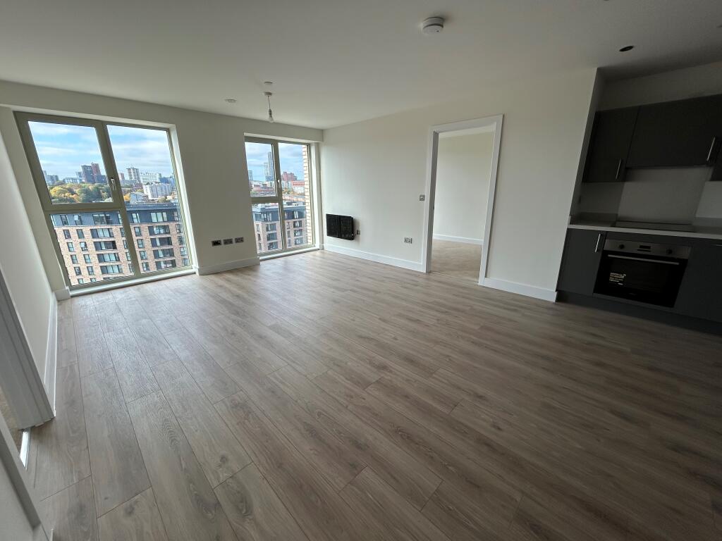 Boulevard, Birstol Street, B5