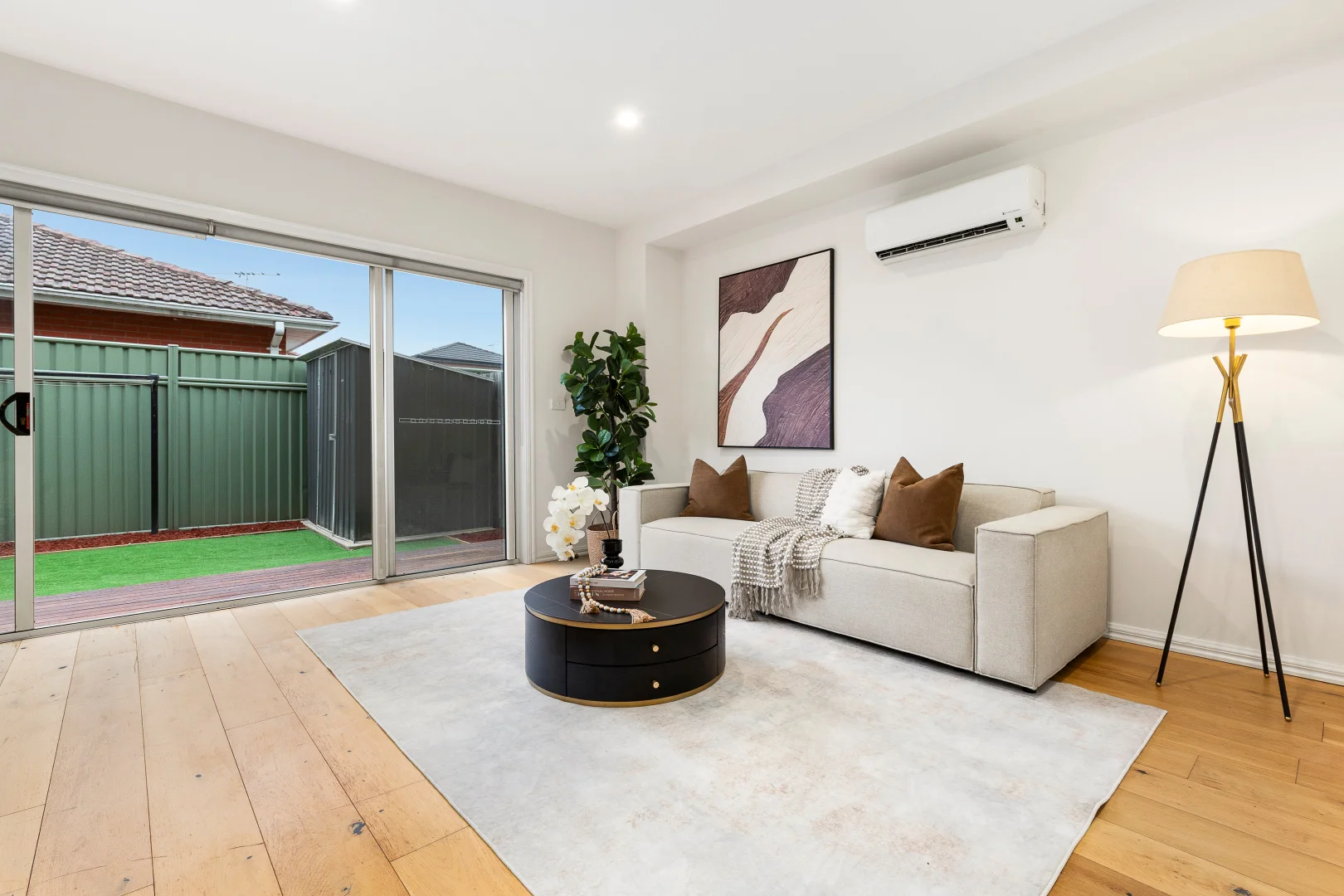 Additional image 2 of 2/26 Oakes Avenue, Clayton South VIC 3169