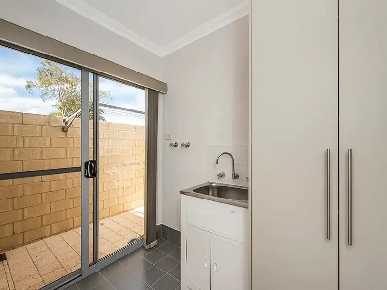 Additional image 7 of 619B Rockingham Road, Lake Coogee WA 6166