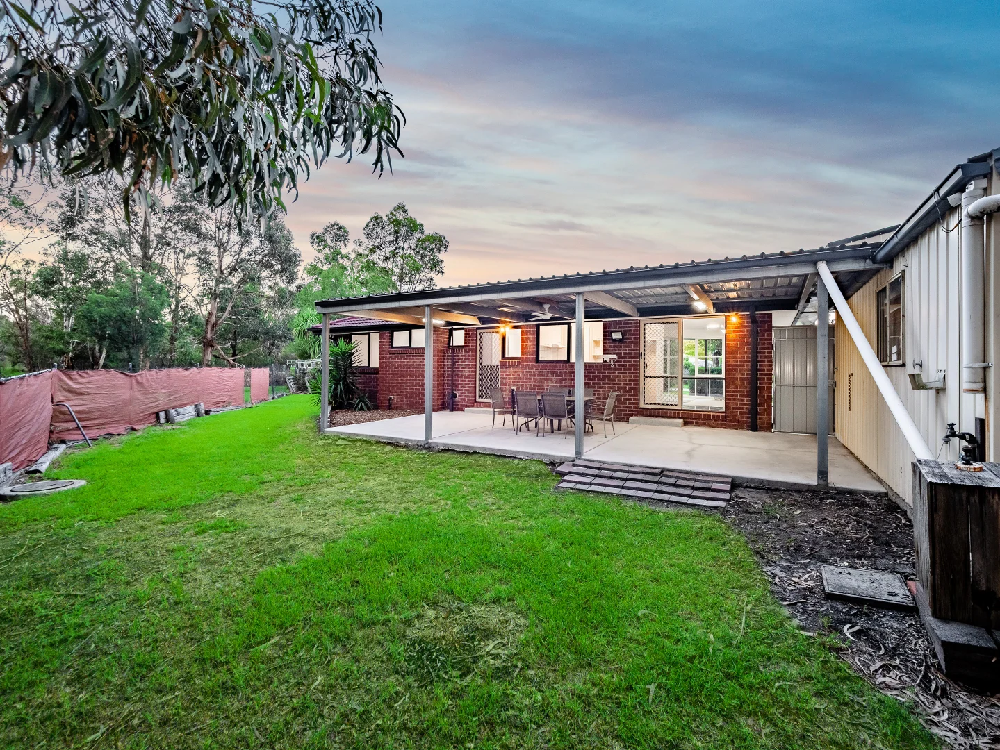 Additional image 25 of 2 Bastow Close, Pakenham VIC 3810