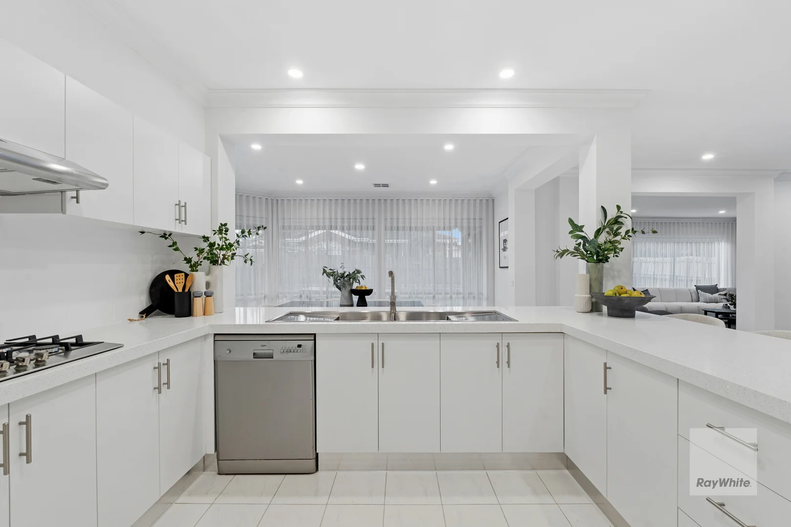Additional image 5 of 10 Pacific Place, Taylors Lakes VIC 3038