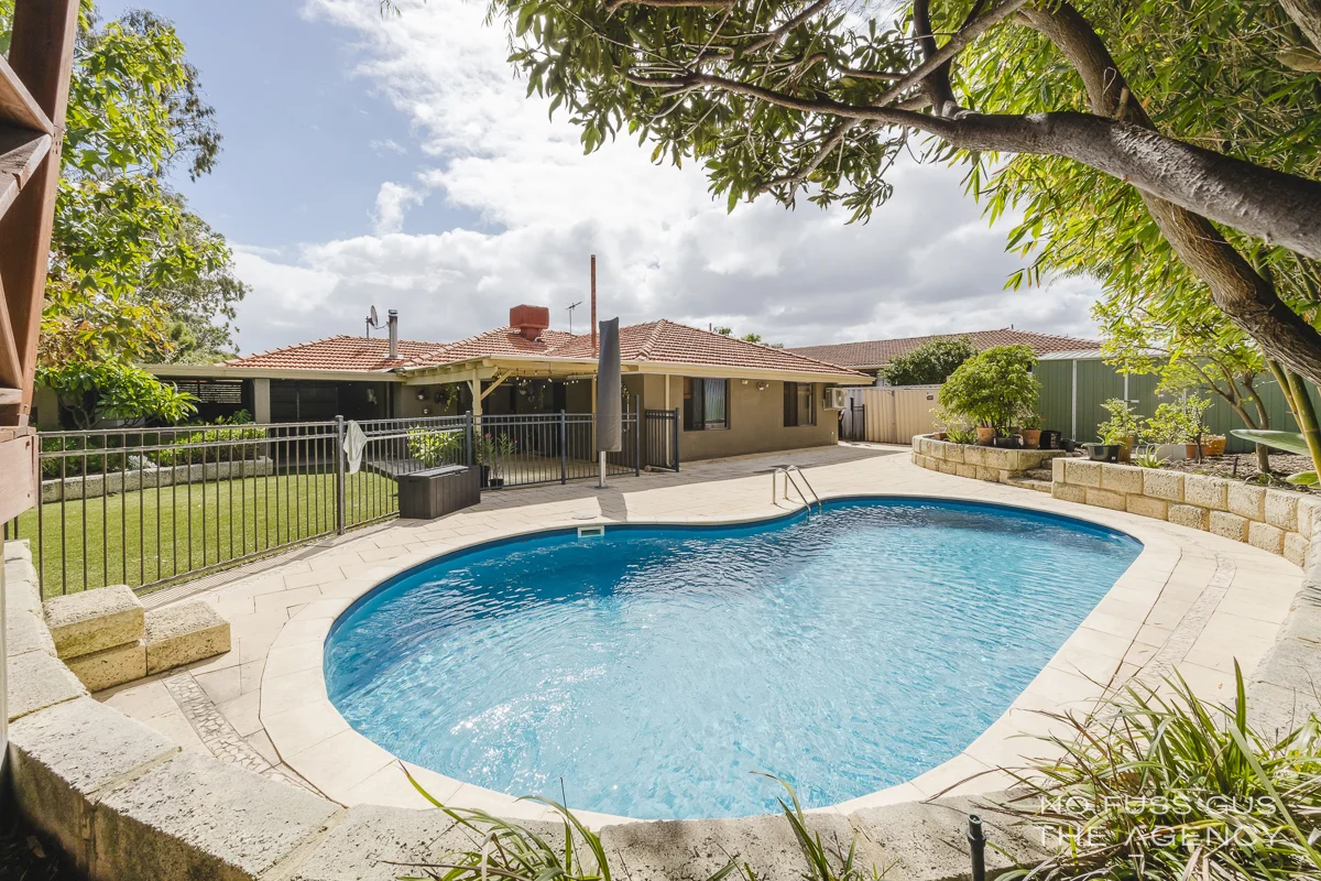 16 Ranleigh Way, Greenwood WA 6024