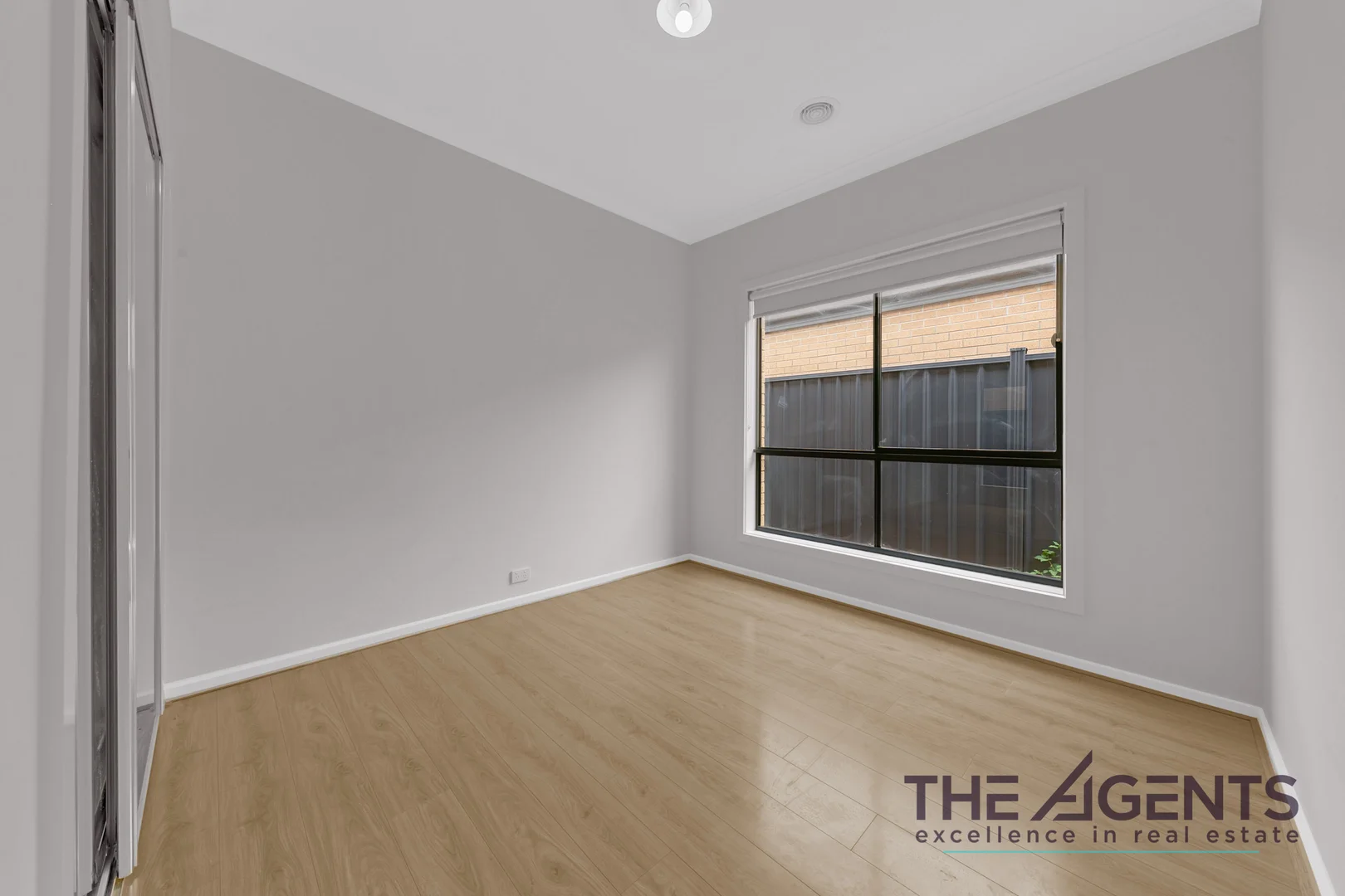 11 Stonefly Circuit, Melton South VIC 3338 photo 5
