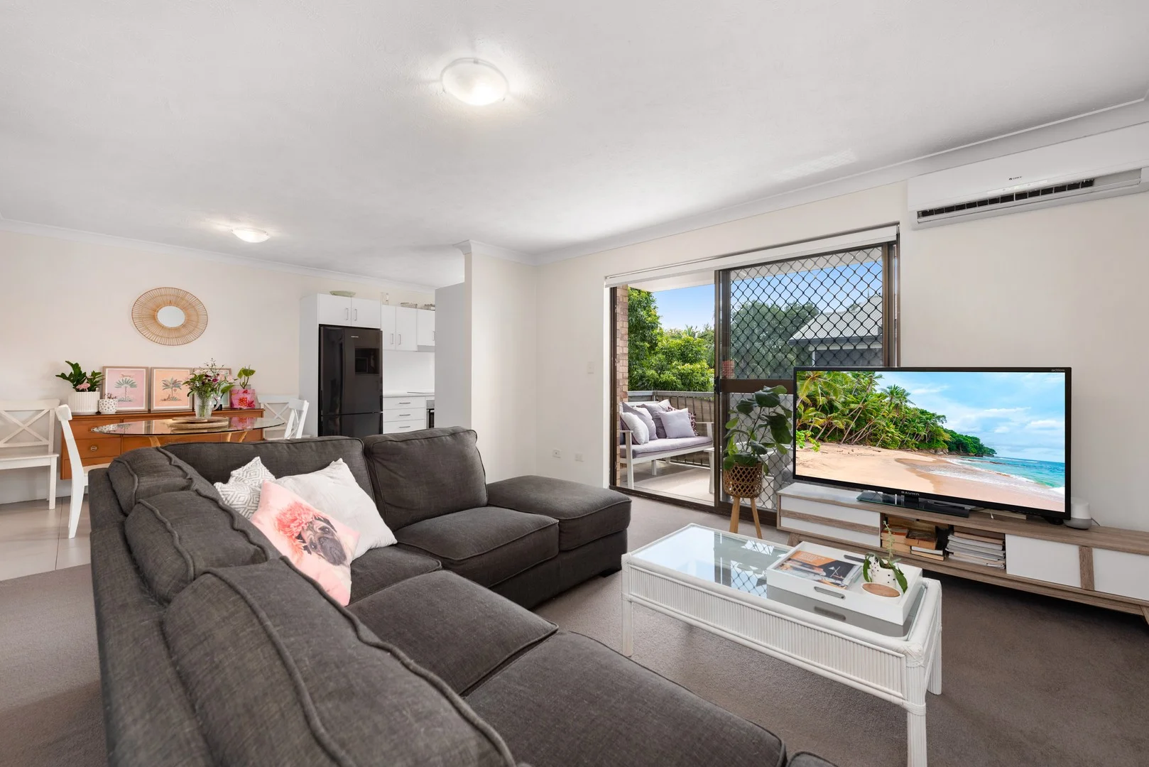 2/9 Pear Street, Greenslopes QLD 4120