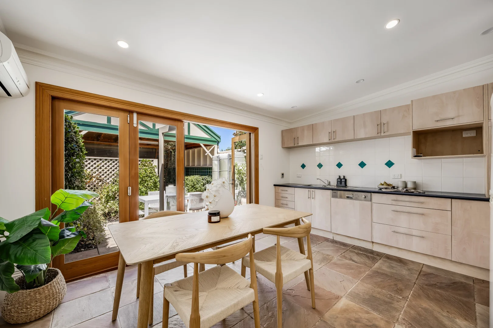 Additional image 9 of 39 St Anns Pl, Parkside SA 5063
