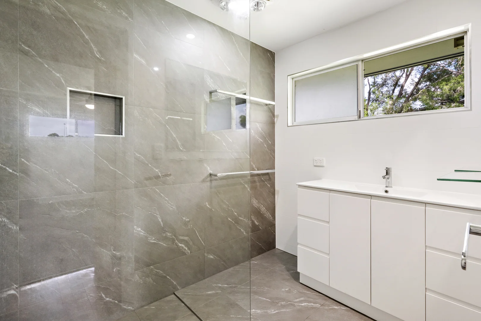 Additional image 8 of 33 Tamarix Avenue, Bray Park QLD 4500