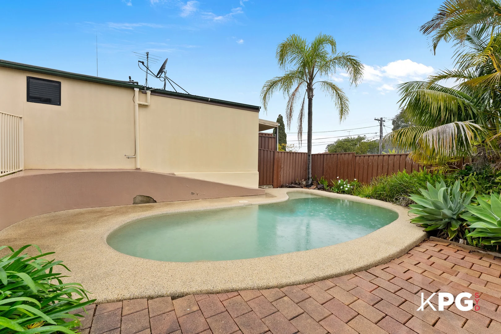 2 Cedar Place, Blacktown NSW 2148 photo 4