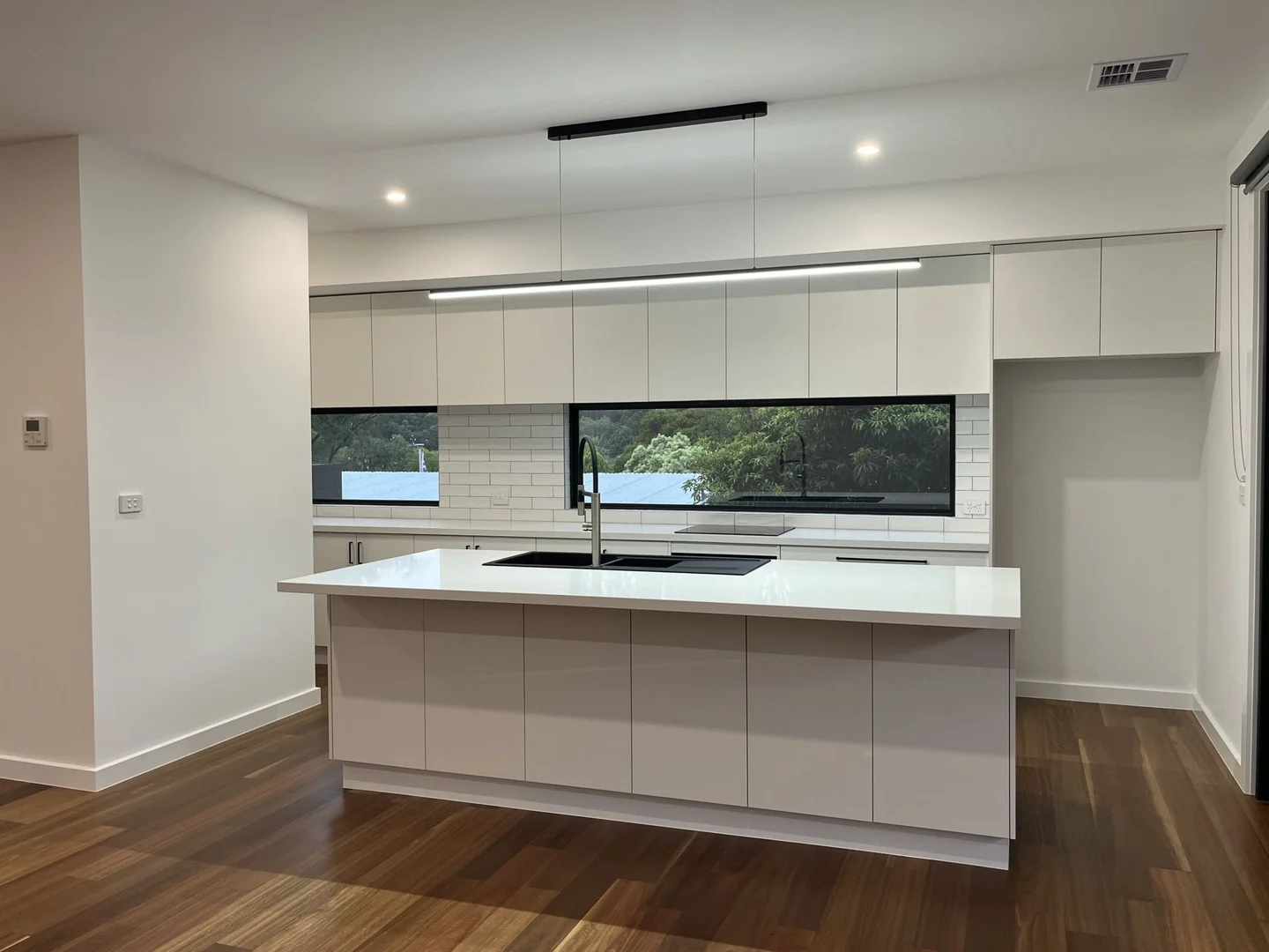 Additional image 3 of 2/21 Warrington Crescent, Wattle Glen VIC 3096