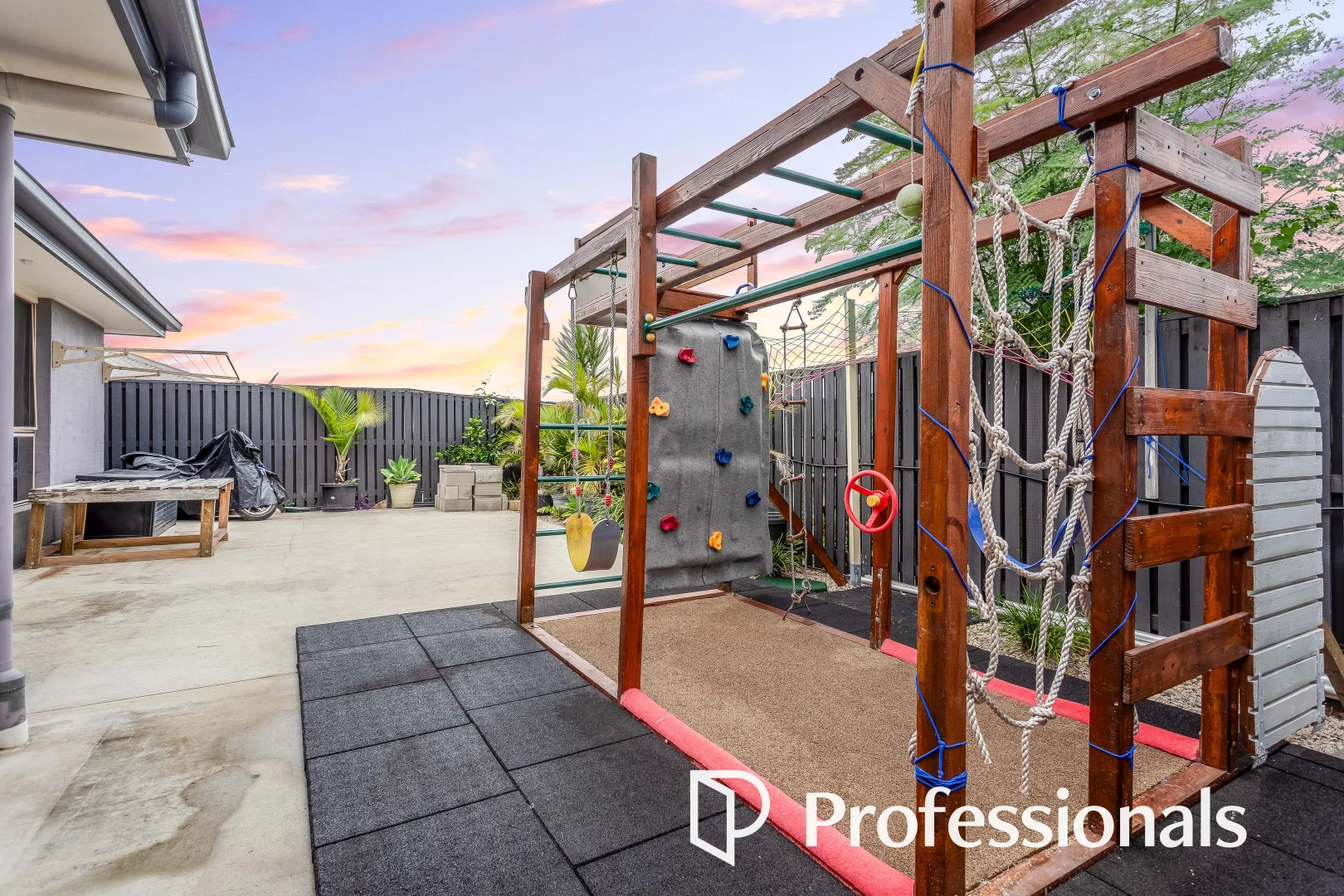 Additional image 22 of 15 Lilly Crescent, Kallangur QLD 4503