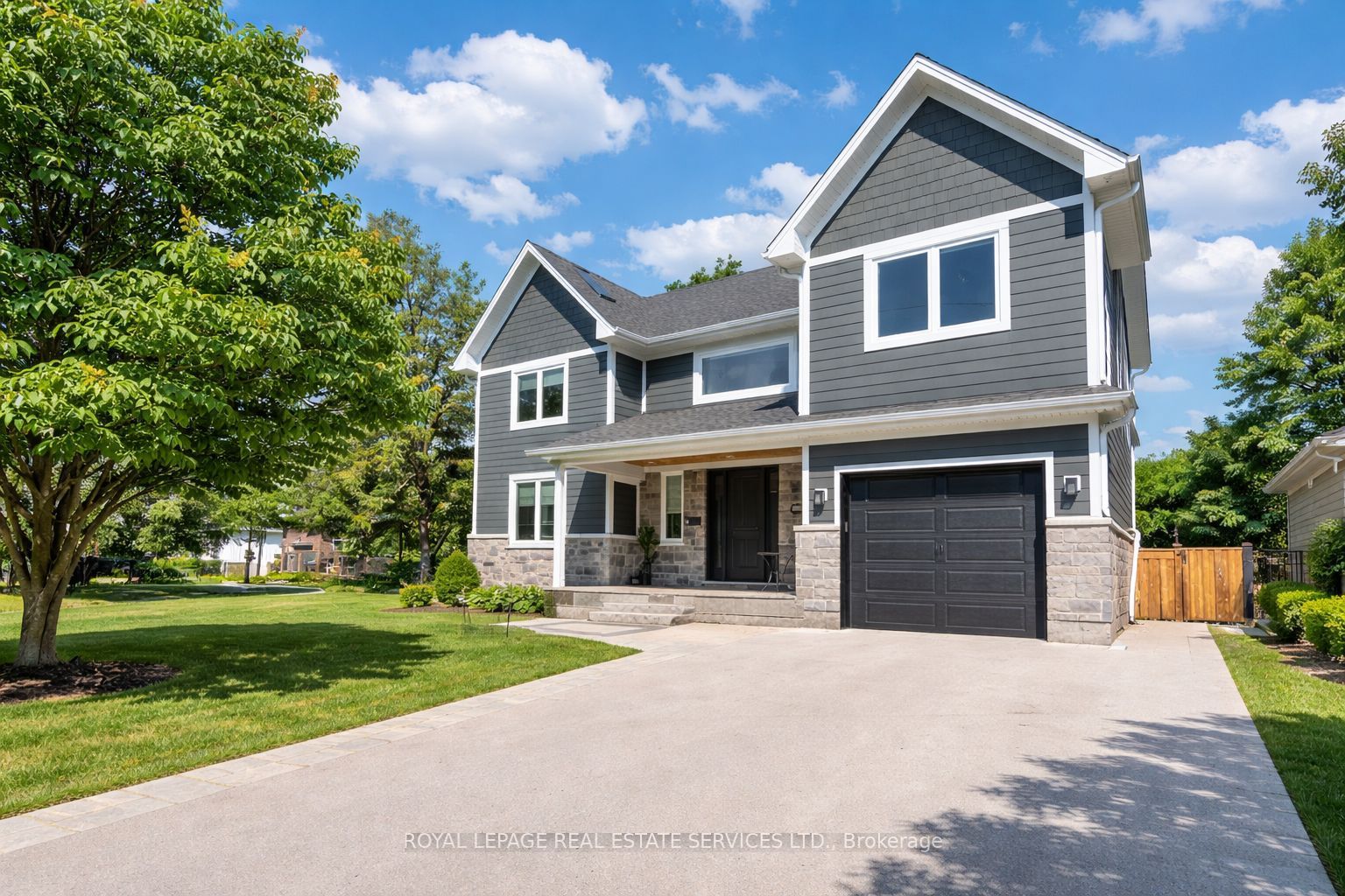 2163 Deyncourt Drive, Burlington, ON, L7R 1W2