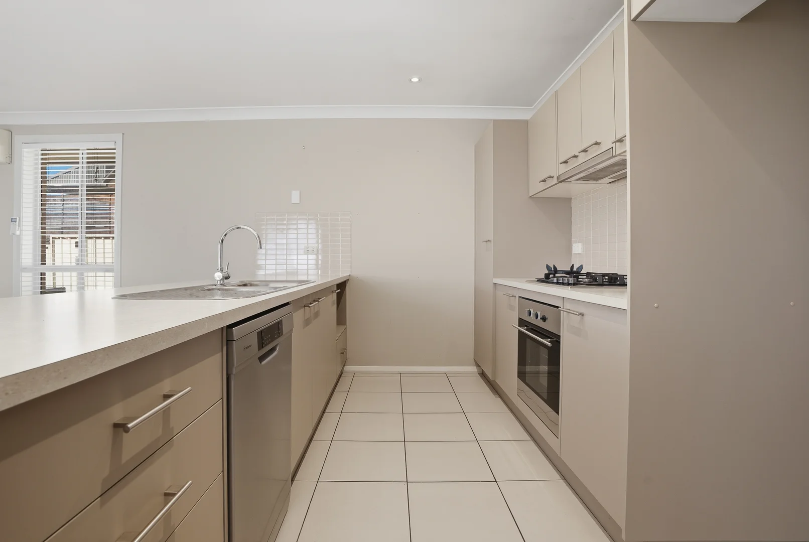 Additional image 2 of 30 George Weily Place, Orange NSW 2800