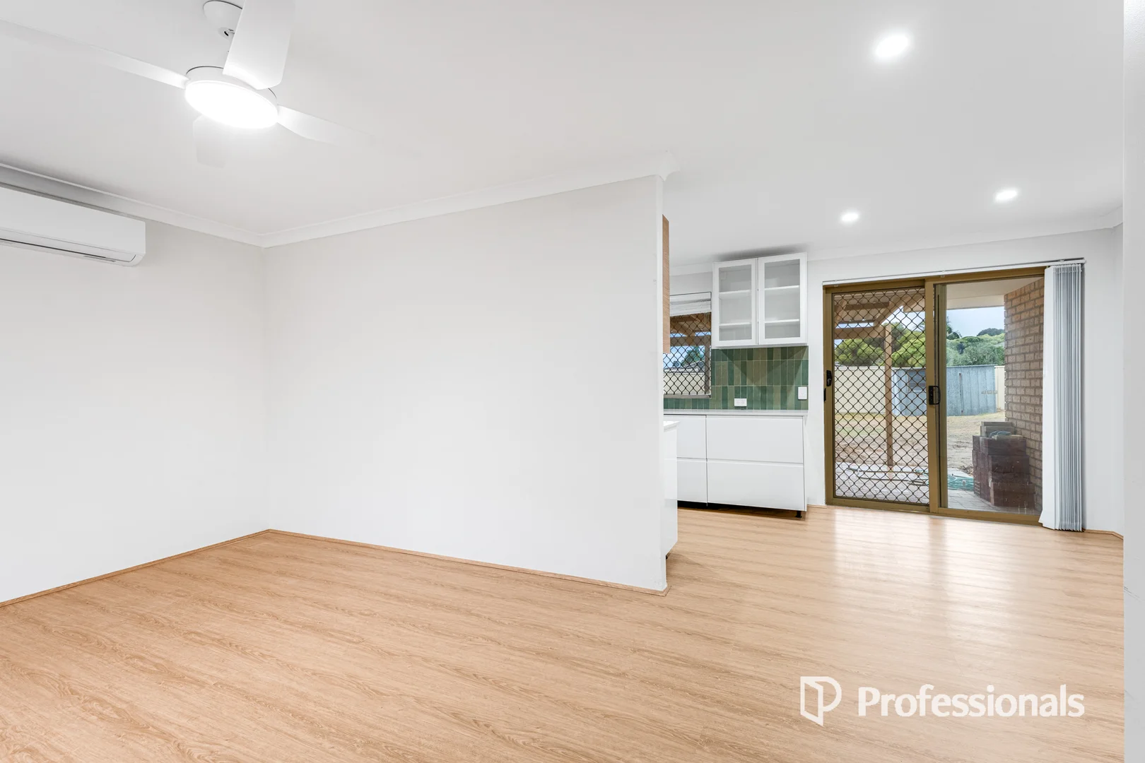 Additional image 6 of 18 Norcott Vista, Marangaroo WA 6064