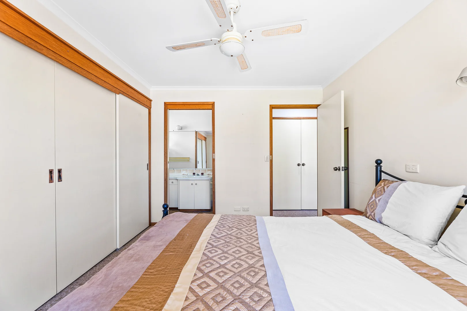 Additional image 18 of 86 Cresswick Parade, Dalmeny NSW 2546