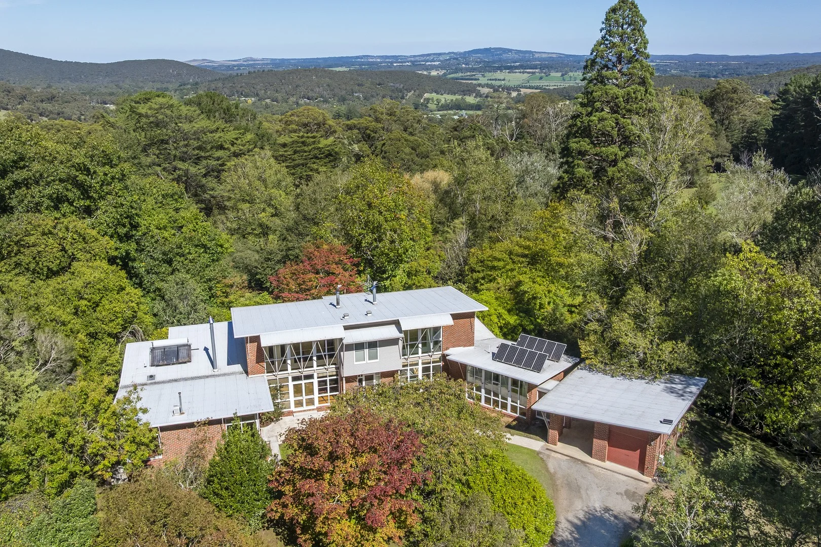 165 Zig Zag Road, Mount Macedon VIC 3441