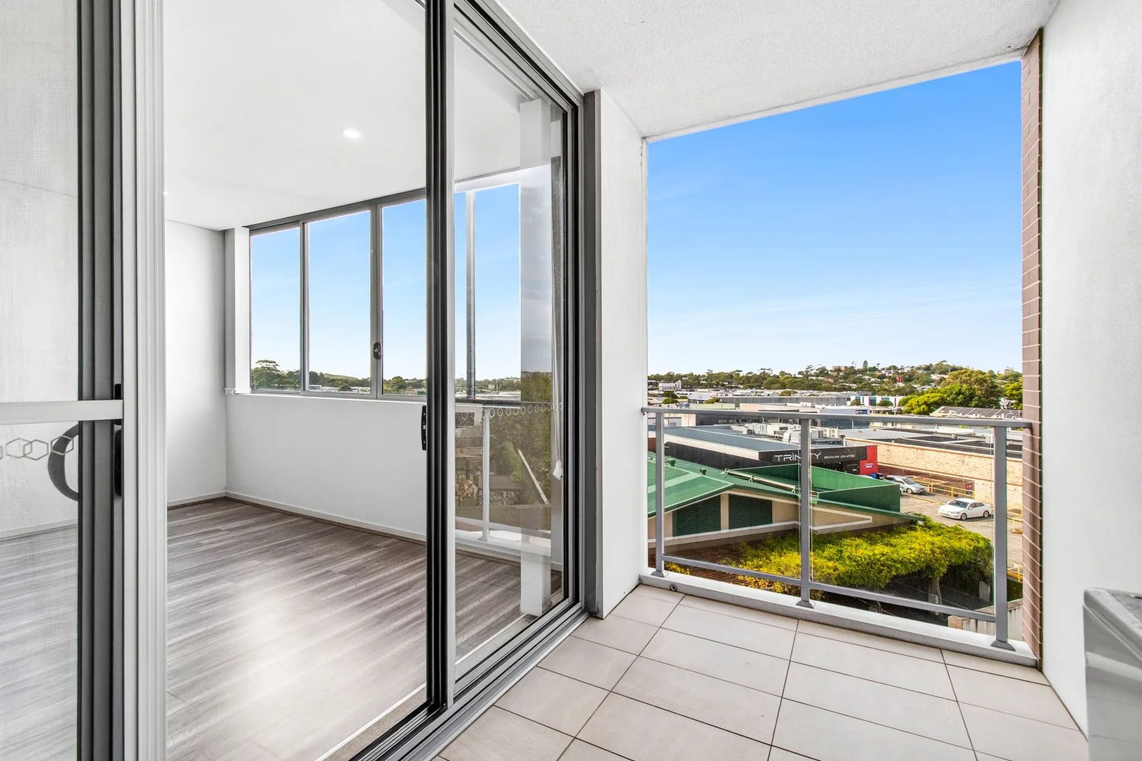 Additional image 3 of 206C/23 Roger Street, Brookvale NSW 2100
