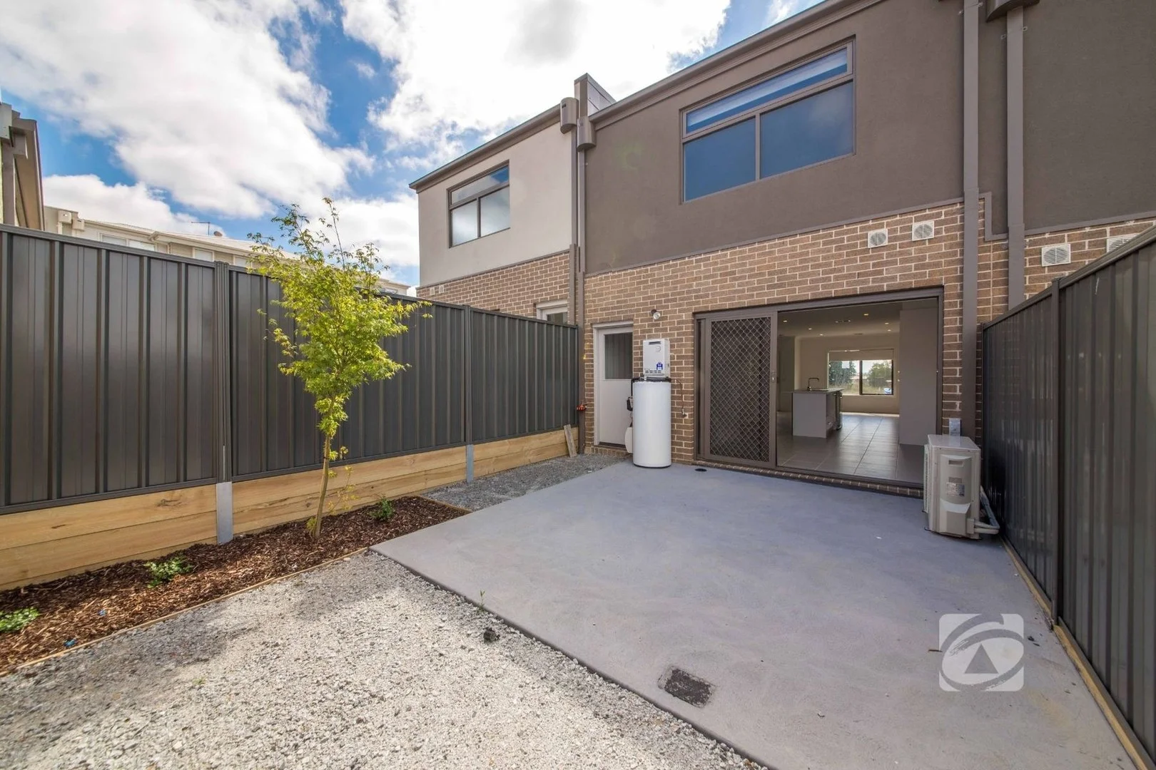 37/23 Atlantic Drive, Pakenham VIC 3810