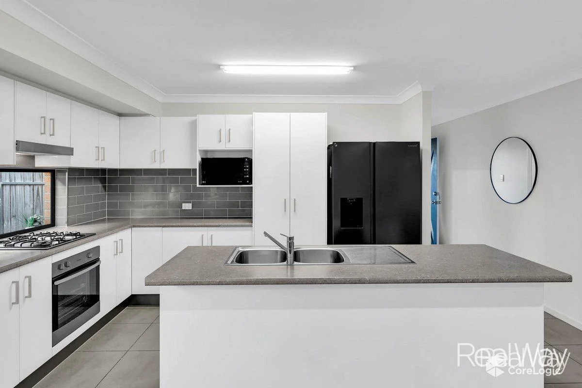 Additional image 3 of 22 Cairo Way, Spring Mountain QLD 4300