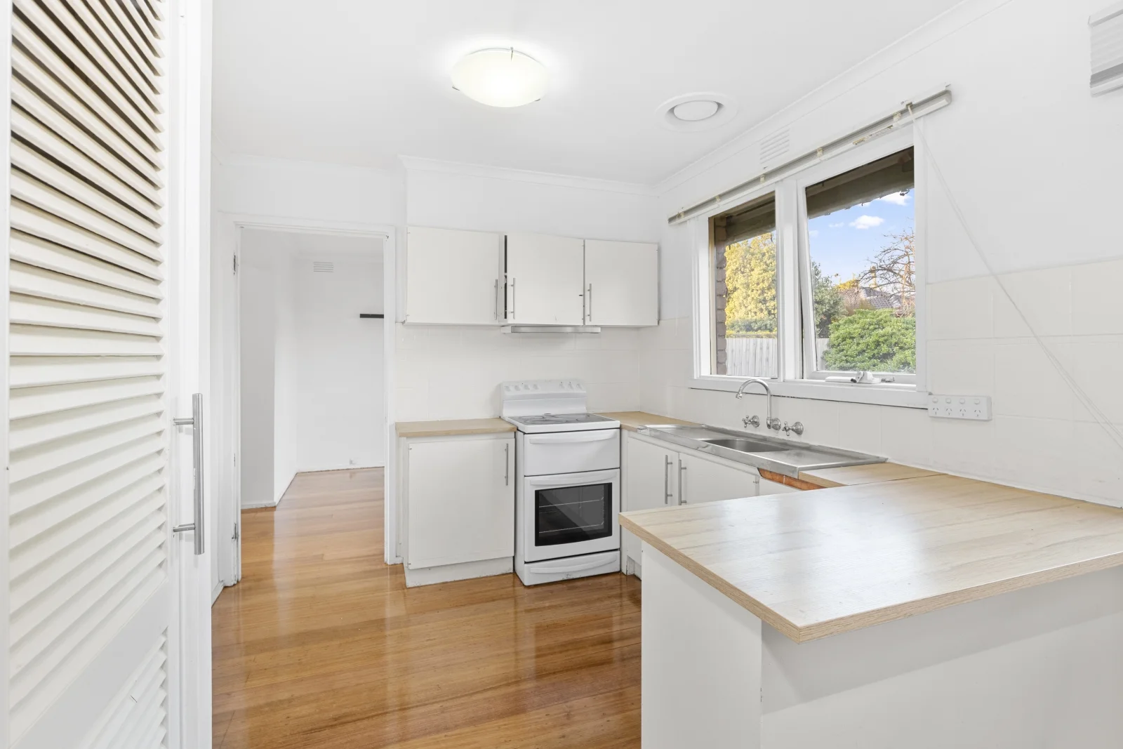 Additional image 2 of 5 Redington Drive, Noble Park North VIC 3174