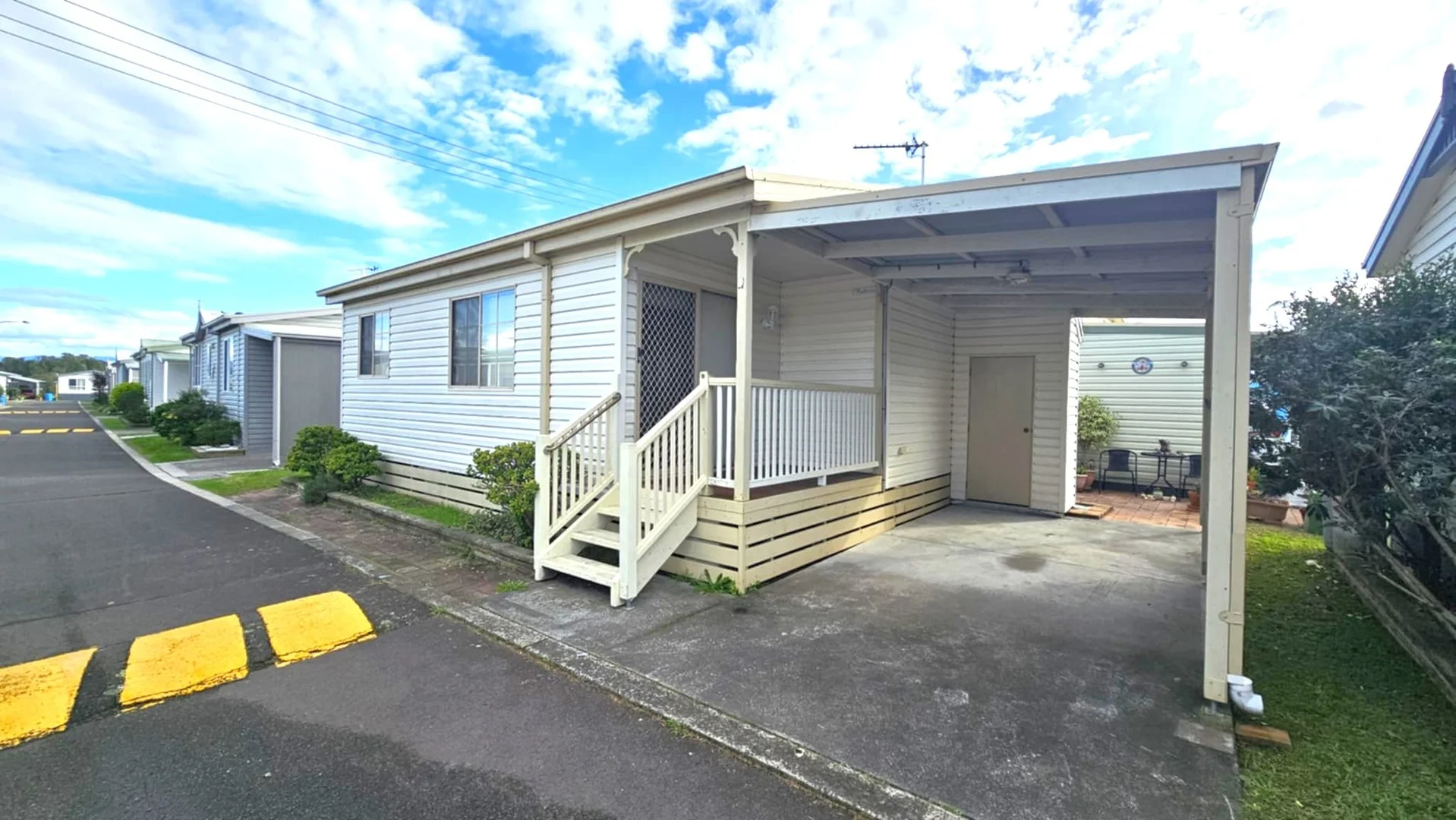 4/14th Ave Osborne Parade, Warilla NSW 2528