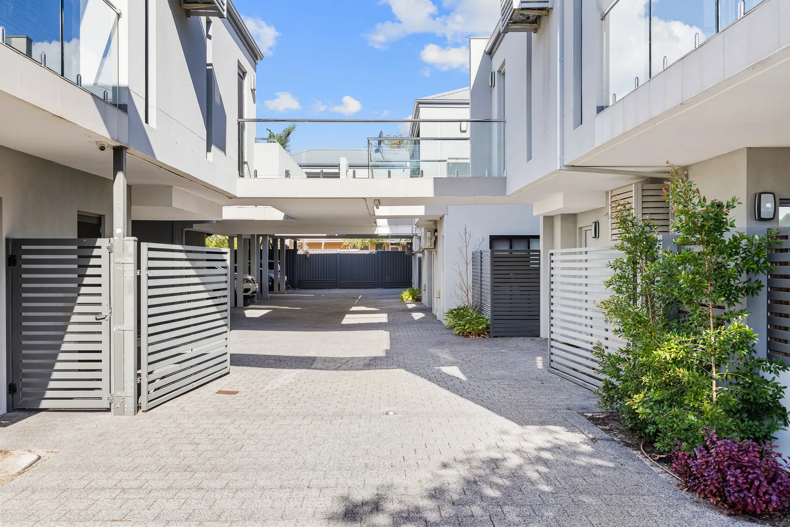 Additional image 2 of 4/102 Roberts Road, Rivervale WA 6103
