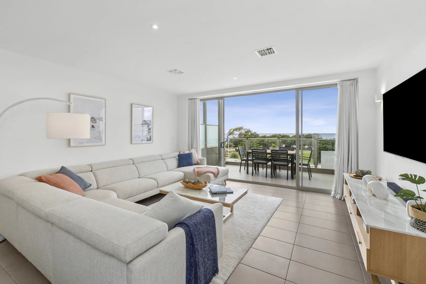 Additional image 3 of 1/118 Mountjoy Parade, Lorne VIC 3232