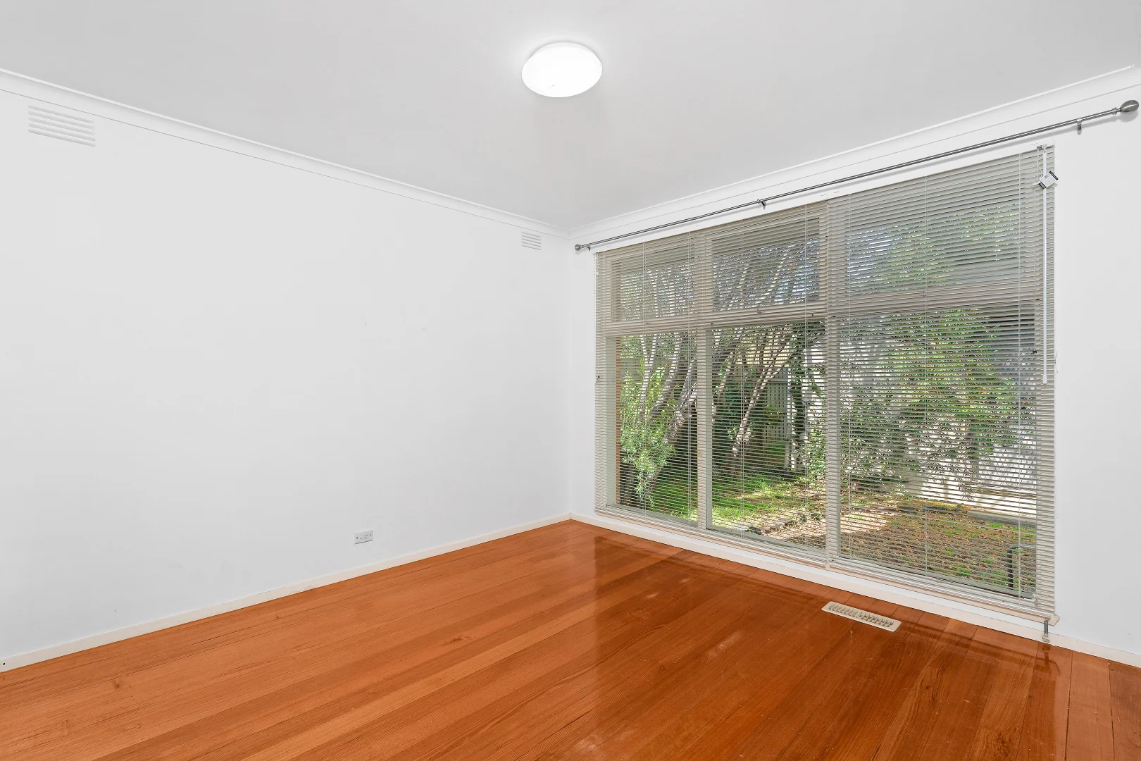 Additional image 5 of 12 Raymond Road, Seaford VIC 3198