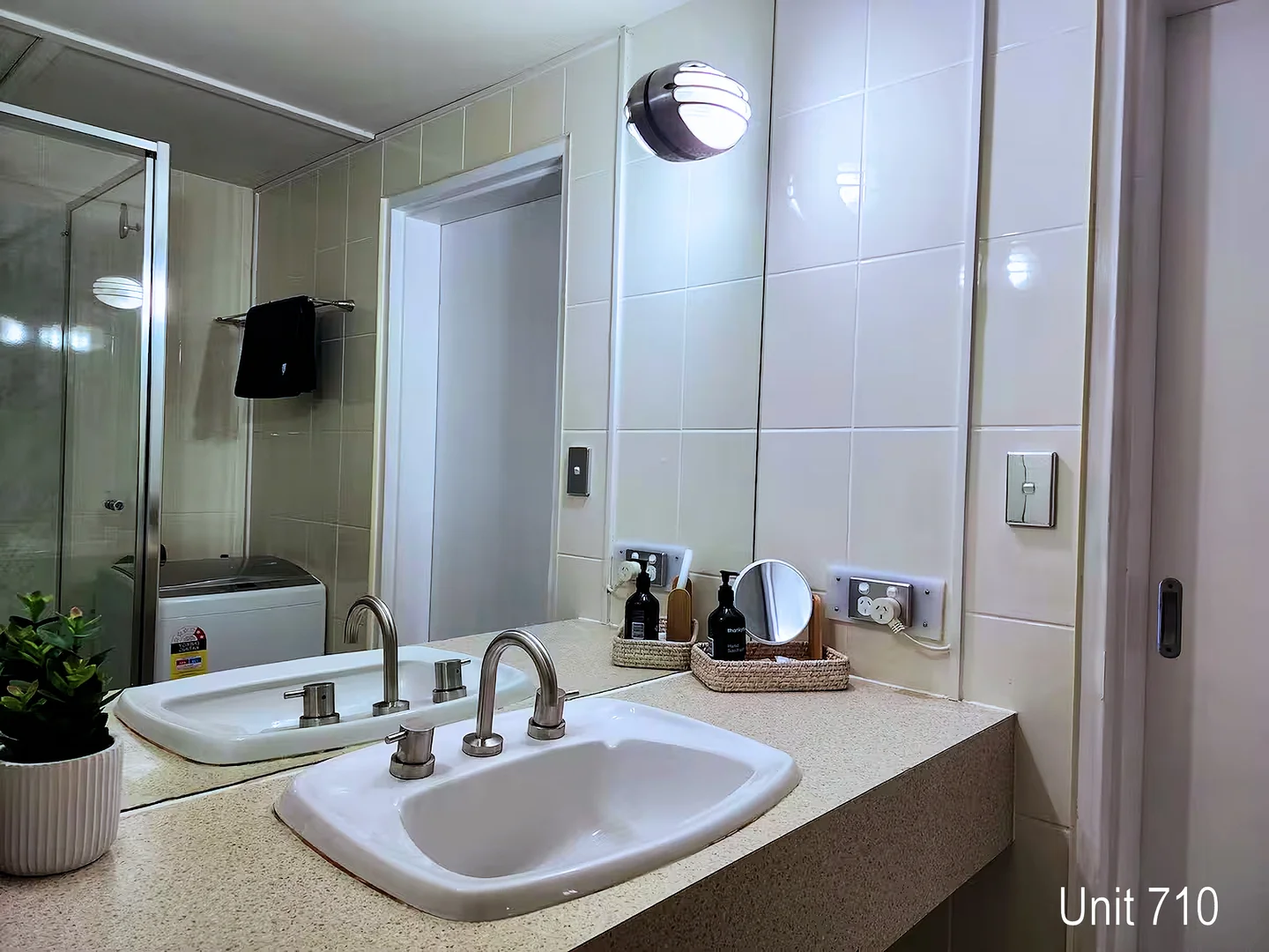 Additional image 8 of 710-711/75 The Strand, North Ward QLD 4810