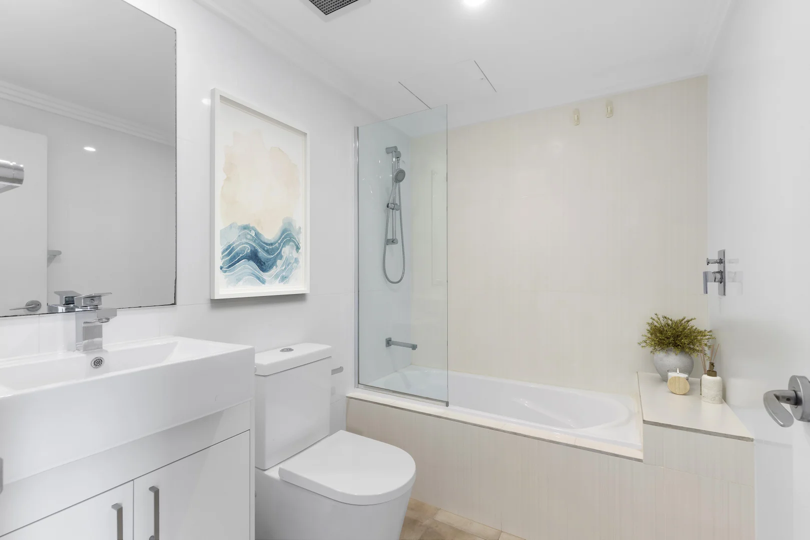 Additional image 4 of 208/822 Pittwater Road, Dee Why NSW 2099