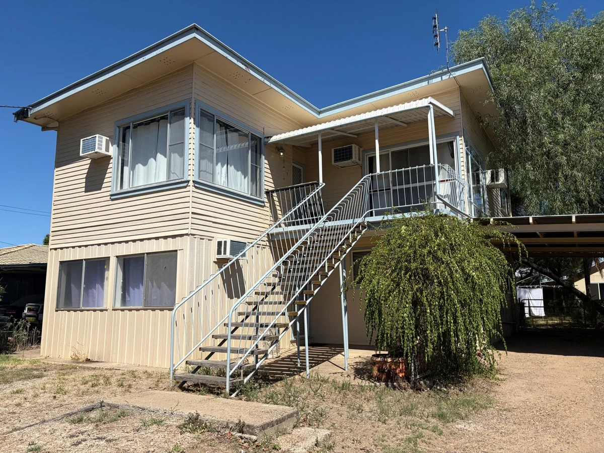 2/69 Dover Street, Moree NSW 2400