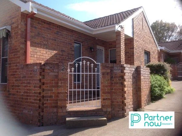 2/92 Napier Street, Tamworth NSW 2340