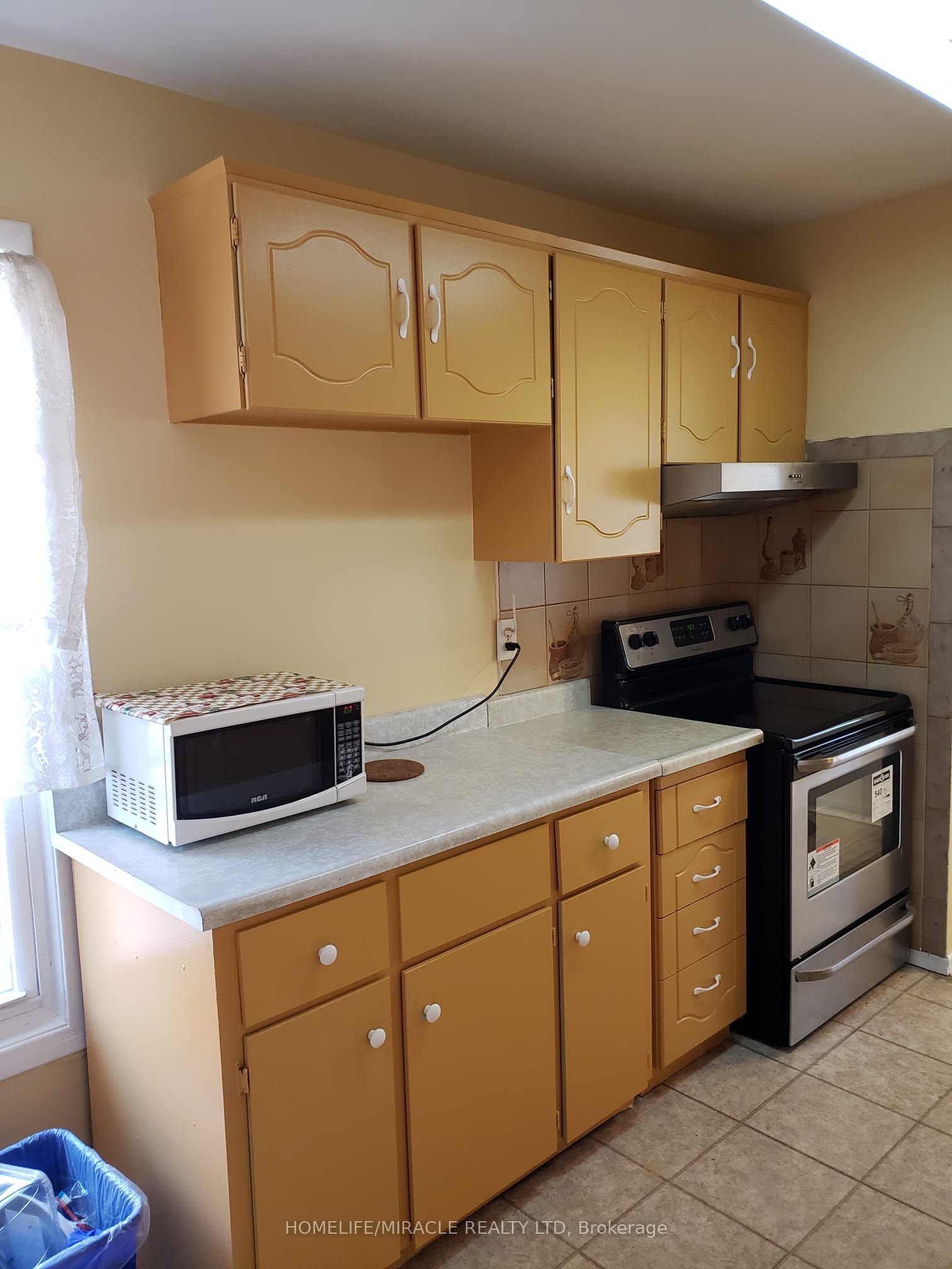 505 Silverstone Drive, Toronto, ON, M9V 4G8 photo 2