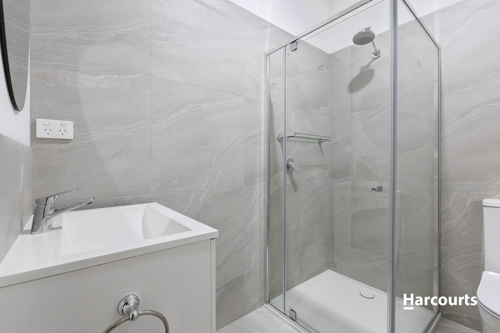 Additional image 5 of 18 Sladen Street, Hamlyn Heights VIC 3215