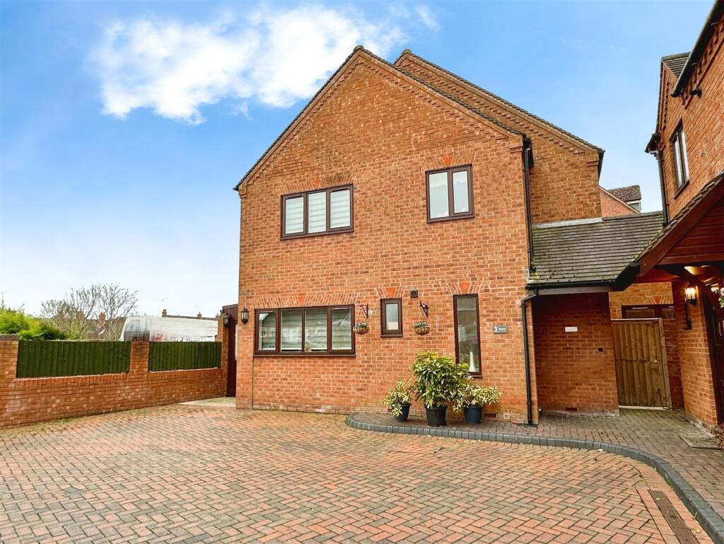 Additional image 26 of Globe Court, Evesham Street, Alcester