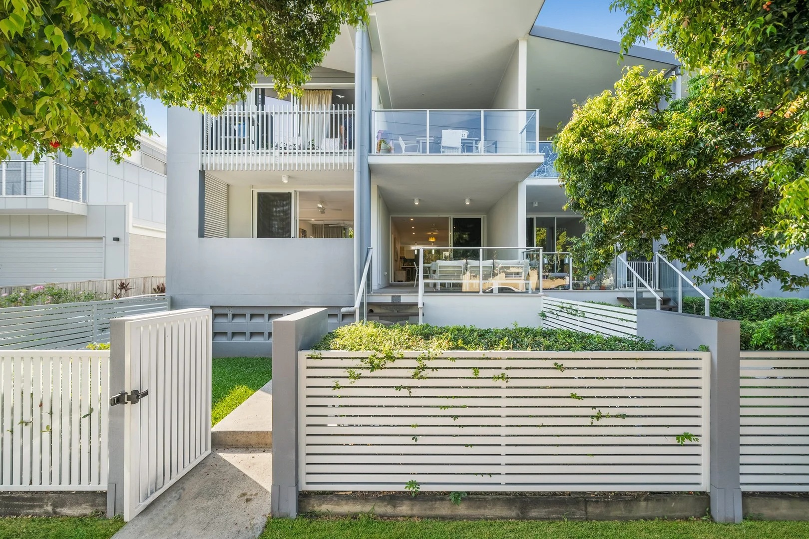 Additional image 3 of 2/30 Second Avenue, Sandgate QLD 4017