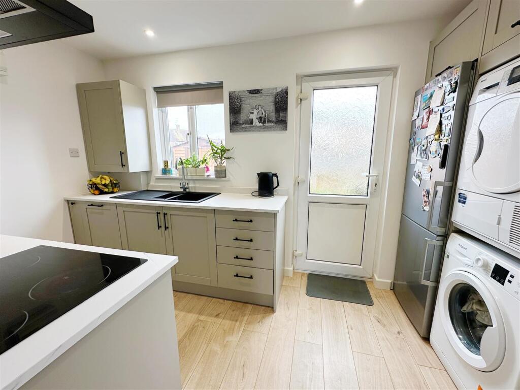 Additional image 10 of Smiths Way, Alcester