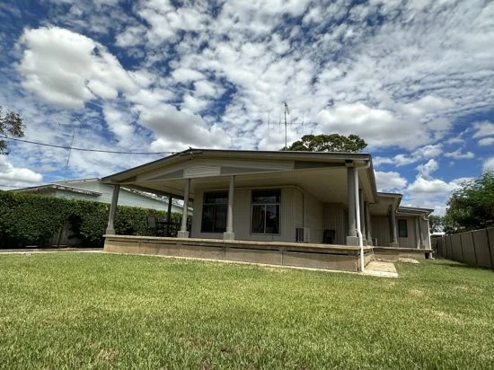 15 Gilbert Street, Walgett NSW 2832