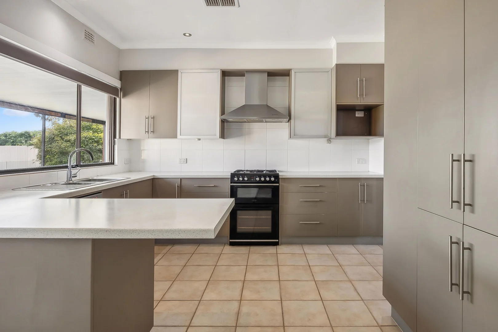 Additional image 10 of 511 Military Rd, Largs North SA 5016