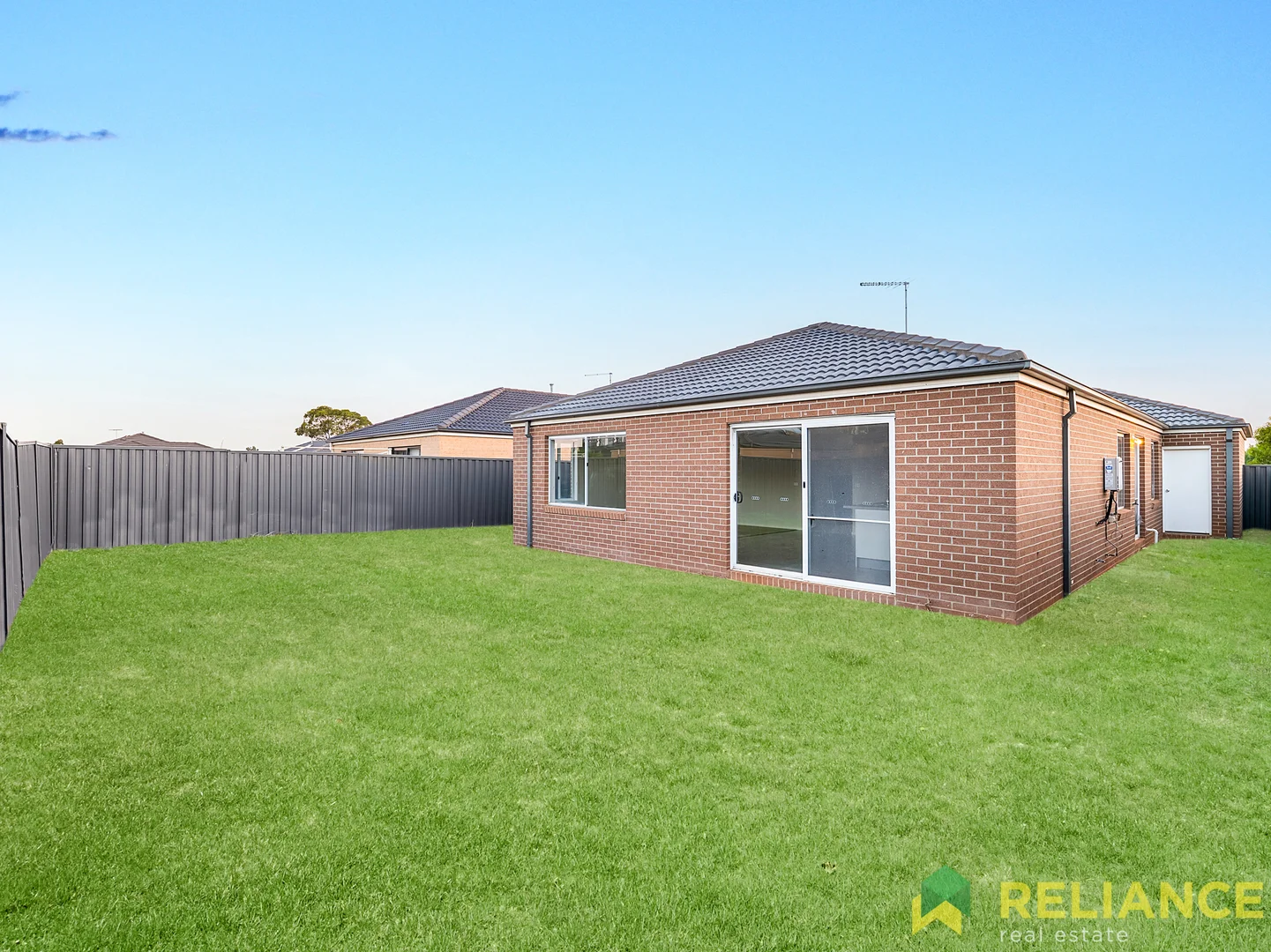 Additional image 18 of 23 Phoenix Circuit, Brookfield VIC 3338
