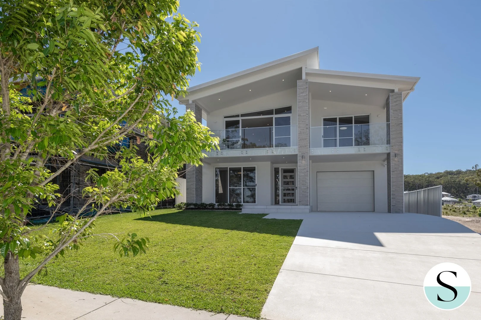 11 Lily Crescent, Nords Wharf NSW 2281