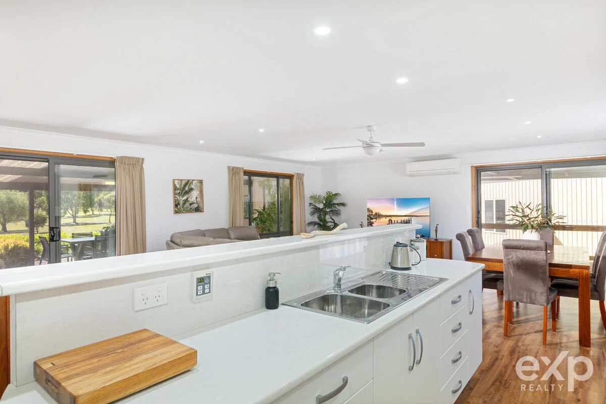 Additional image 8 of 2-14 Lorikeet Court, Boston SA 5607