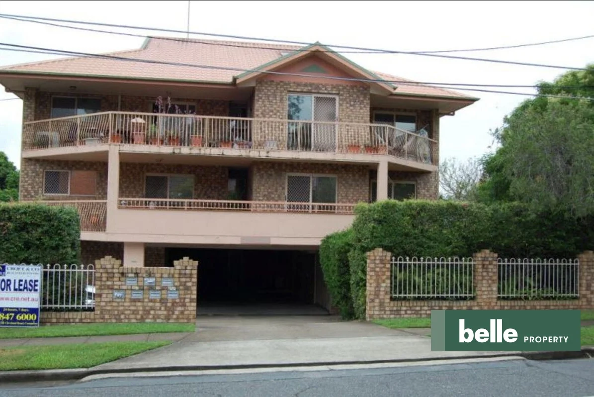 2/51 Pembroke Road, Coorparoo QLD 4151