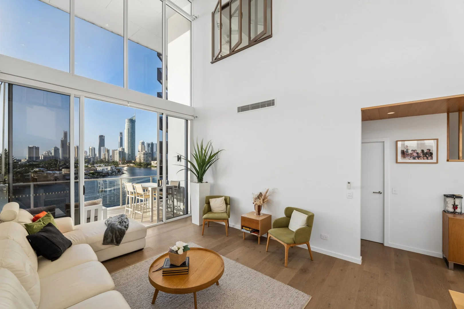 Additional image 6 of 504/19 Cannes Avenue, Surfers Paradise QLD 4217
