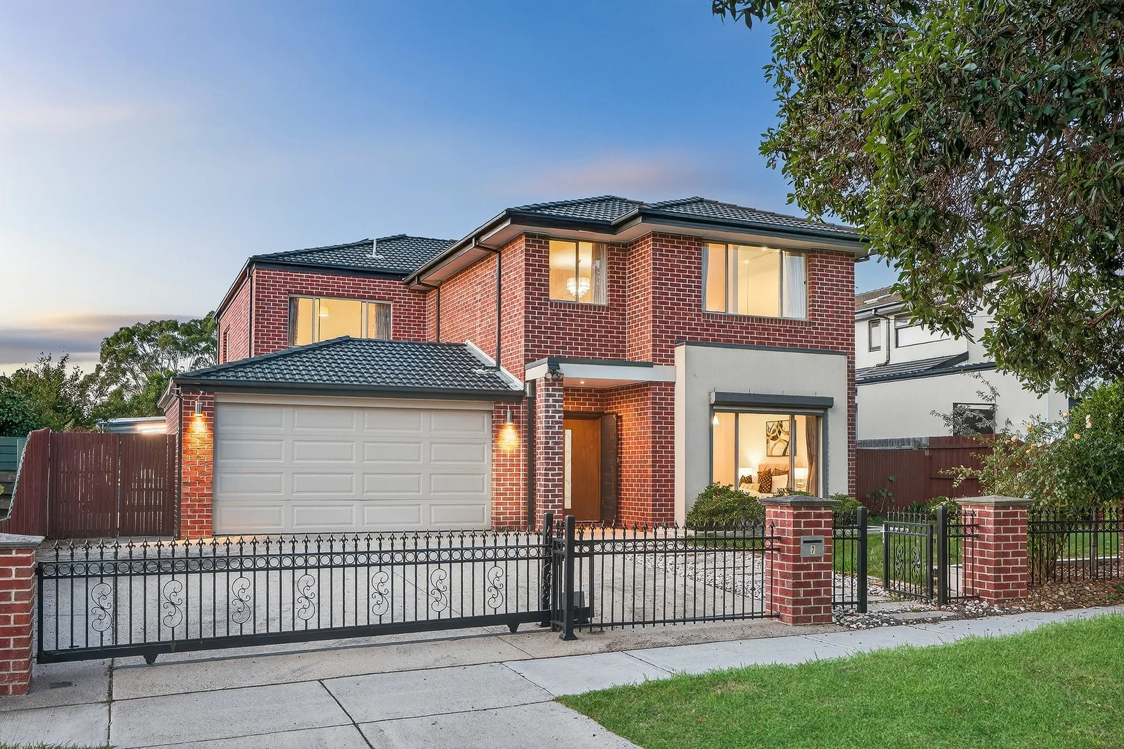 7 Kirstina Road, Glen Waverley VIC 3150