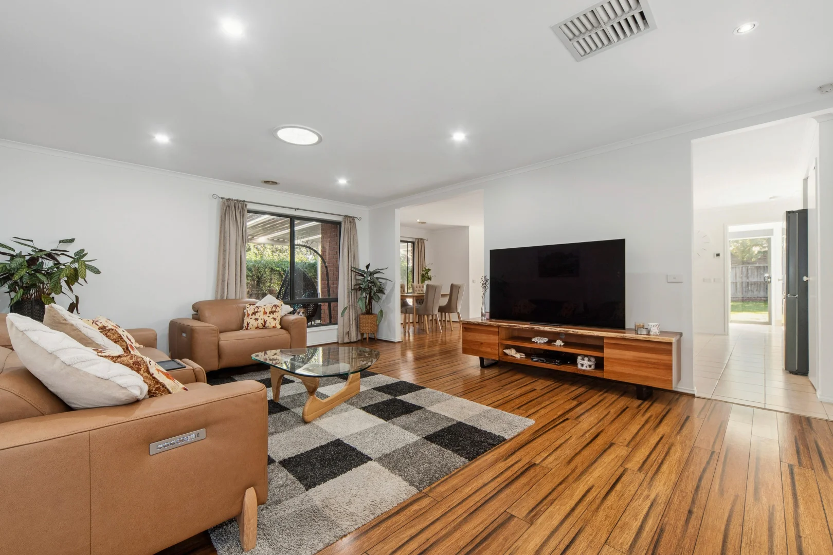 Additional image 2 of 50 Brumbys Road, Carrum Downs VIC 3201