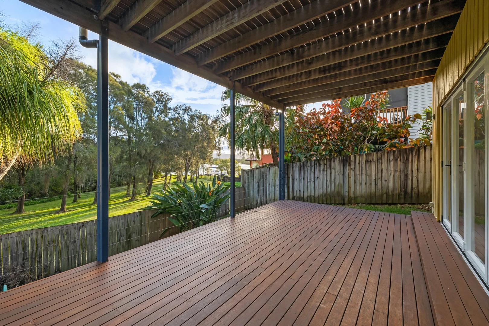 20 Chindrina Street, Hope Island QLD 4212