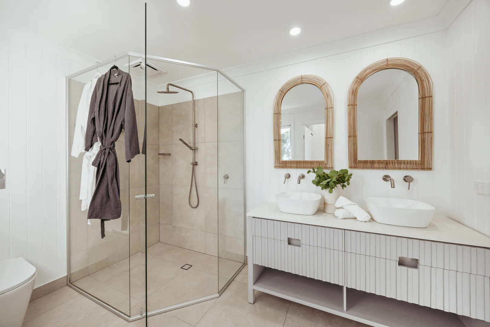 Additional image 19 of 384 Tamborine Oxenford Road, Upper Coomera QLD 4209